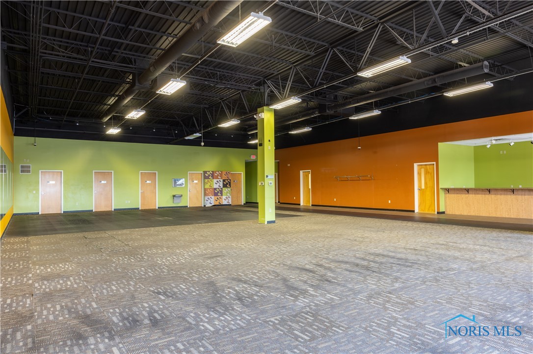 Findlay, Ohio 45840, United States, ,Commercial,Active,74574