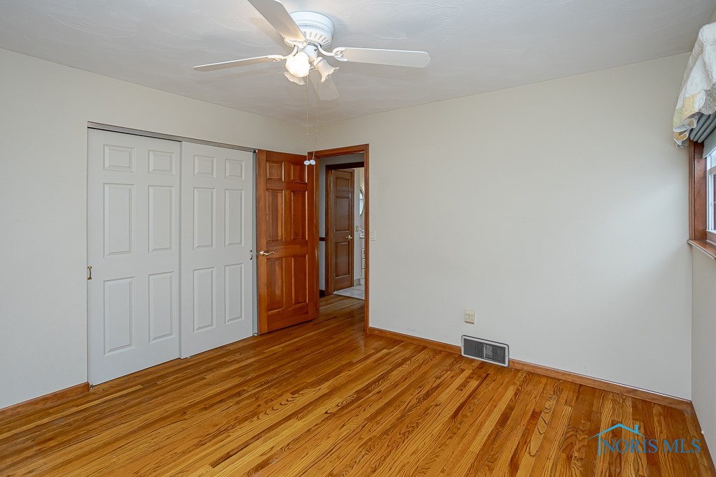 3808 Donegal Drive, Toledo, Ohio image 22