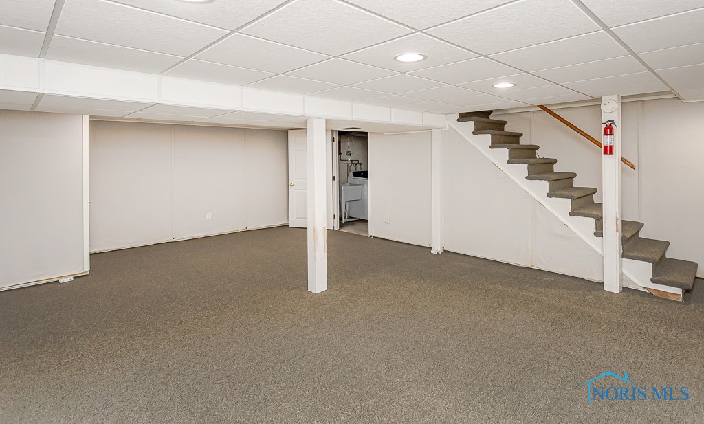 3808 Donegal Drive, Toledo, Ohio image 31