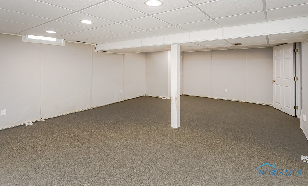 3808 Donegal Drive, Toledo, Ohio image 33