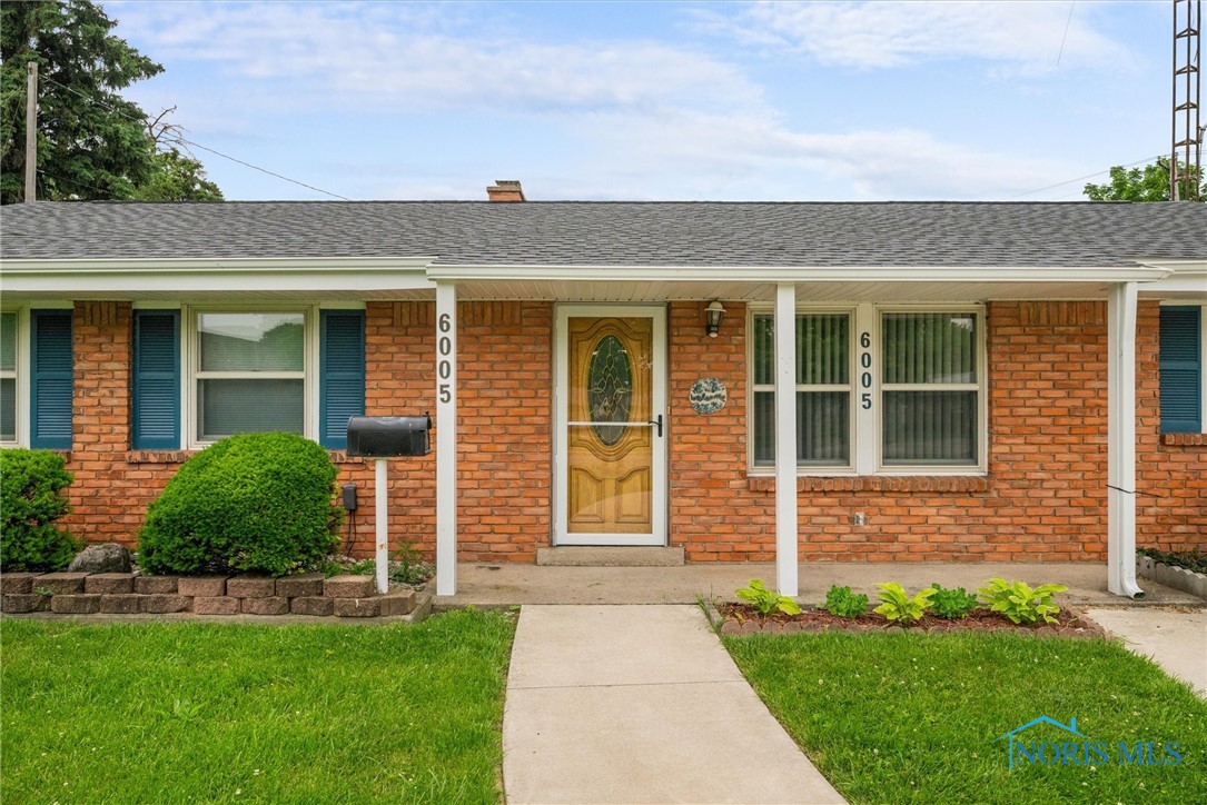 6005 Bahiamar Road, Toledo, Ohio image 2