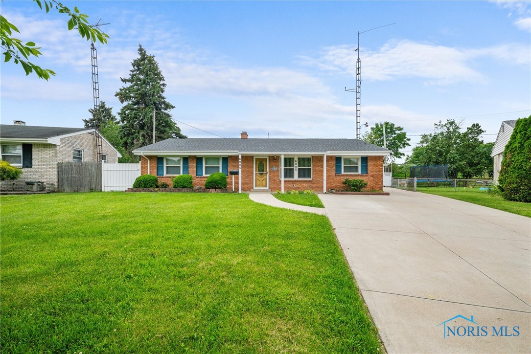 6005 Bahiamar Road, Toledo, Ohio image 26