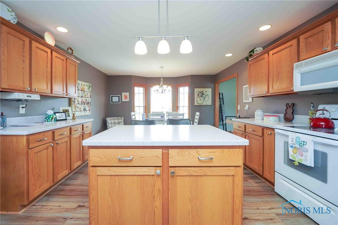 2028 Lakeland Drive, Findlay, Ohio image 12