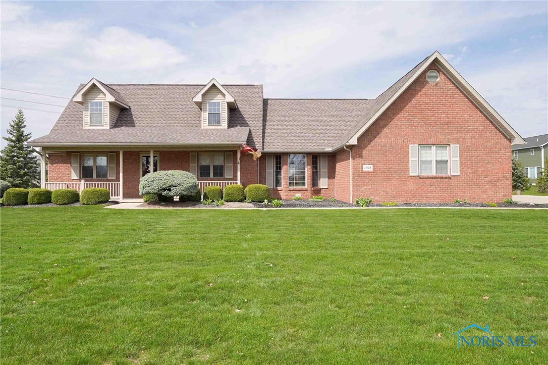 2028 Lakeland Drive, Findlay, Ohio image 1