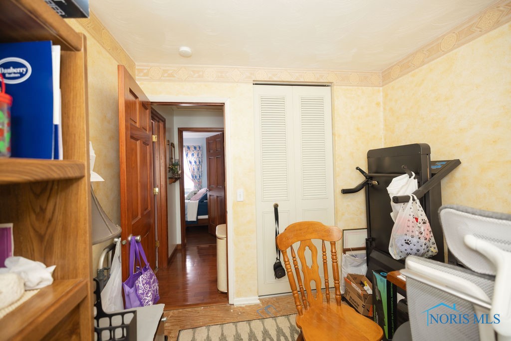 2443 Bedford Lane, Northwood, Ohio image 19