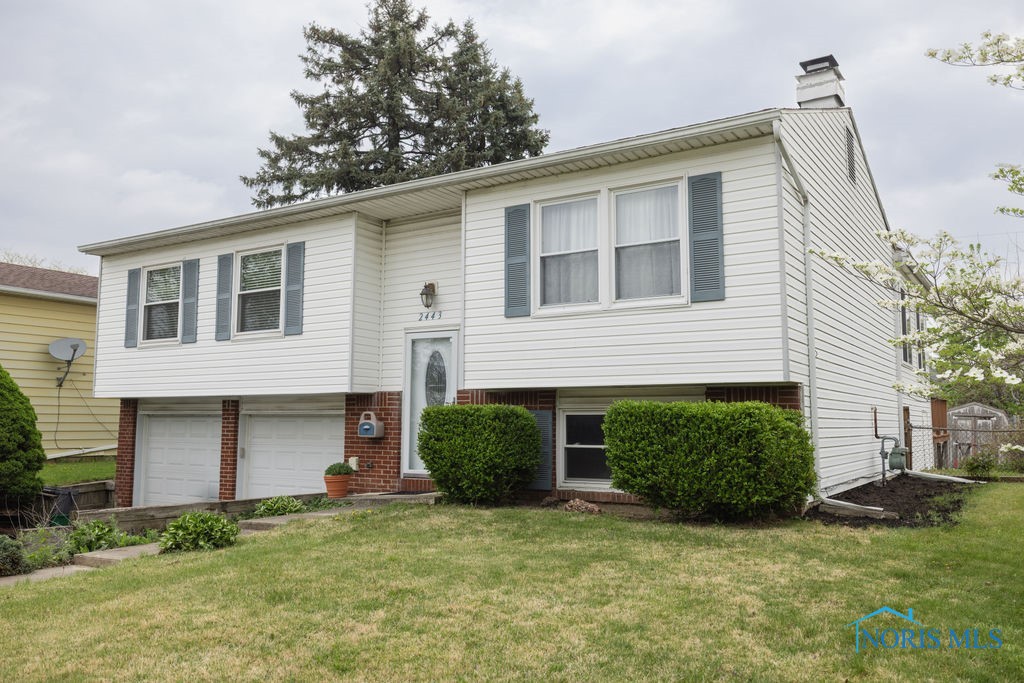 2443 Bedford Lane, Northwood, Ohio image 1