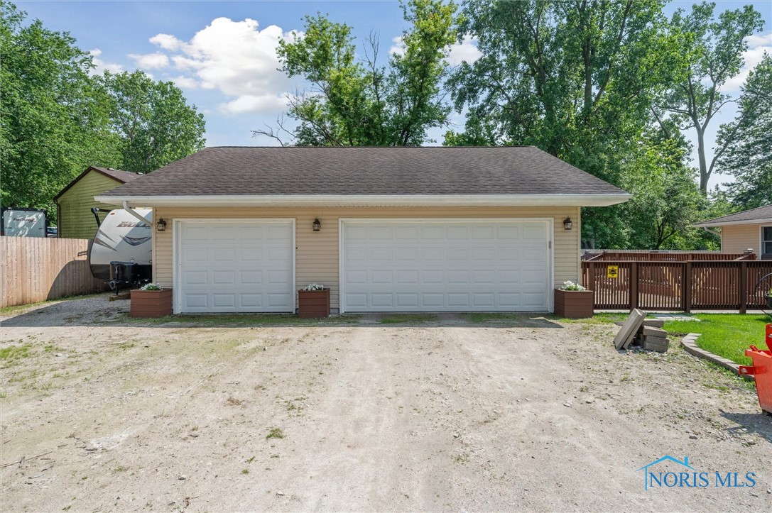 5301 Genoa Road, Perrysburg, Ohio image 38