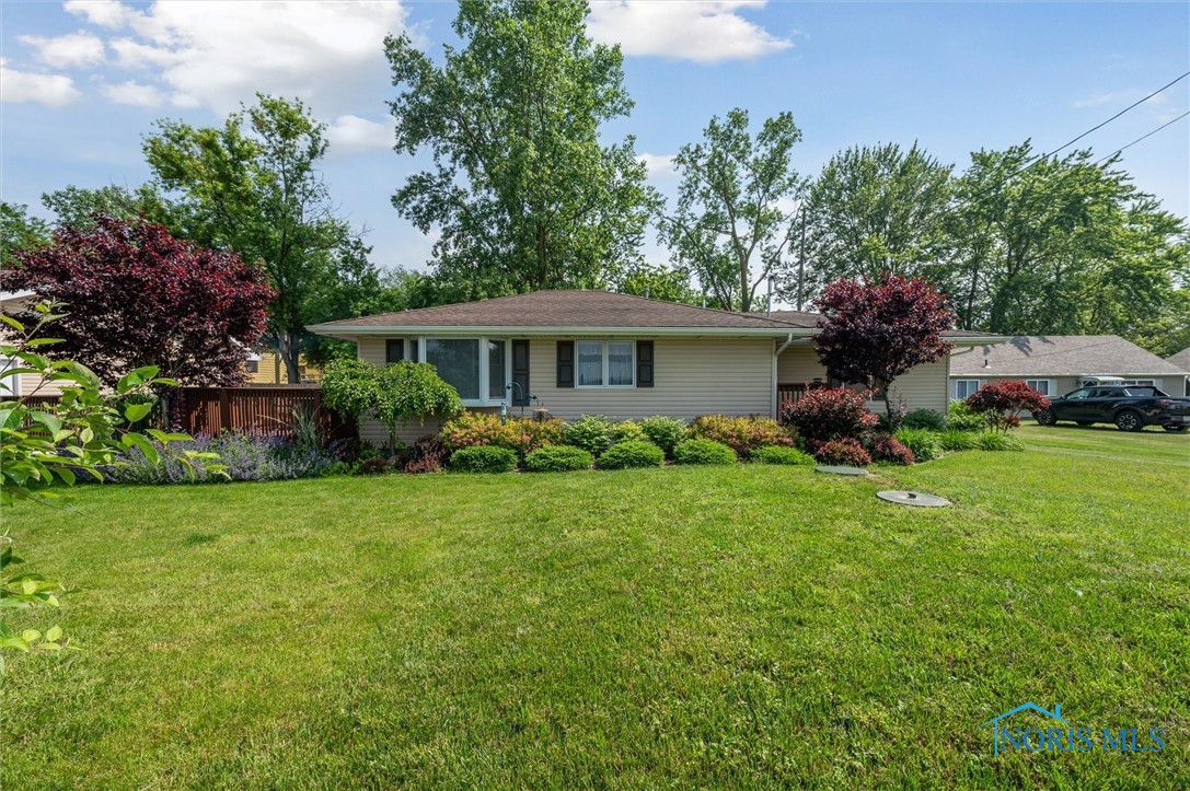5301 Genoa Road, Perrysburg, Ohio image 3