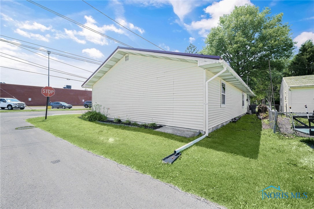 739 Kenwood Avenue, Bowling Green, Ohio image 31