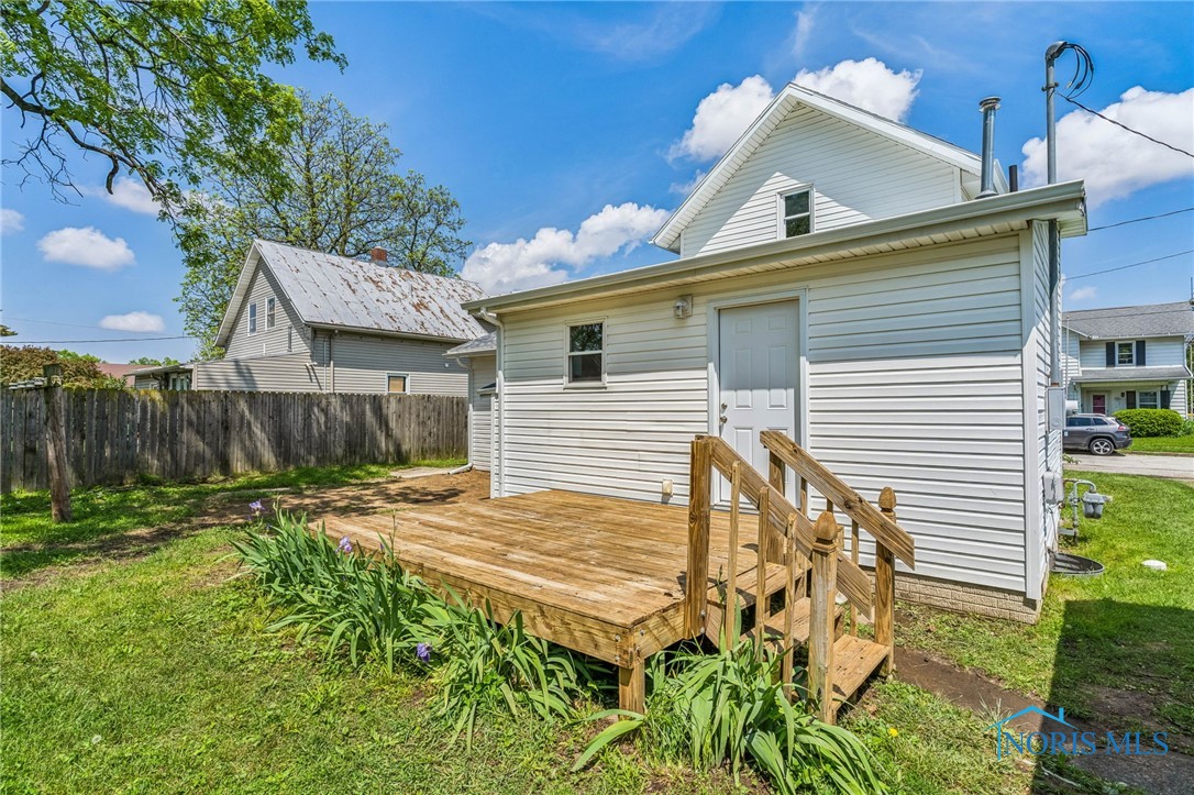 221 Poplar Street, North Baltimore, Ohio image 4