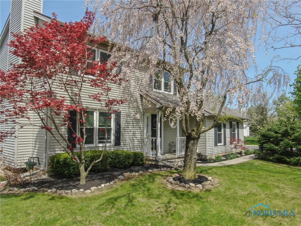 601 Timbercreek Court, Perrysburg, Ohio image 2