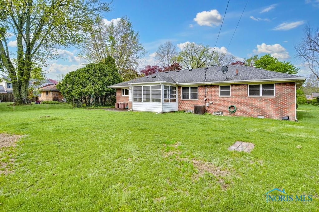 2838 Isha Laye Way, Toledo, Ohio image 46