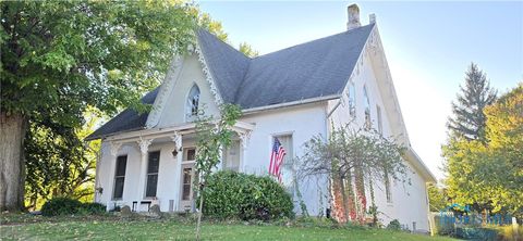 Photo of 308 S Main Street, Van Buren, OH 45889 (MLS # 6136407)