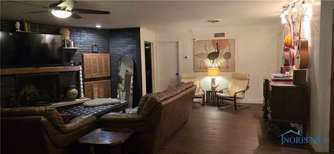 Tiny photo for 308 S Main Street, Van Buren, OH 45889 (MLS # 6136407)