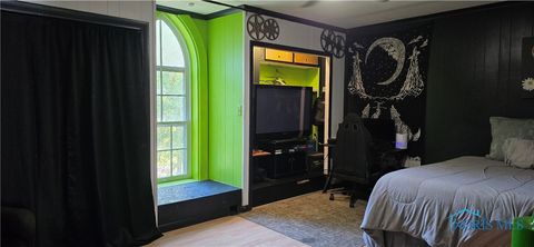 Tiny photo for 308 S Main Street, Van Buren, OH 45889 (MLS # 6136407)