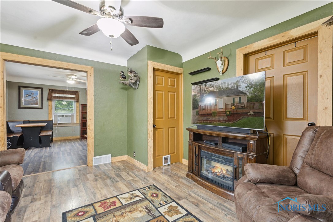 22020 Switzer Road, Defiance, Ohio image 17