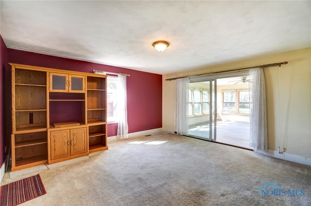 20611 N Dixie Highway, Bowling Green, Ohio image 6