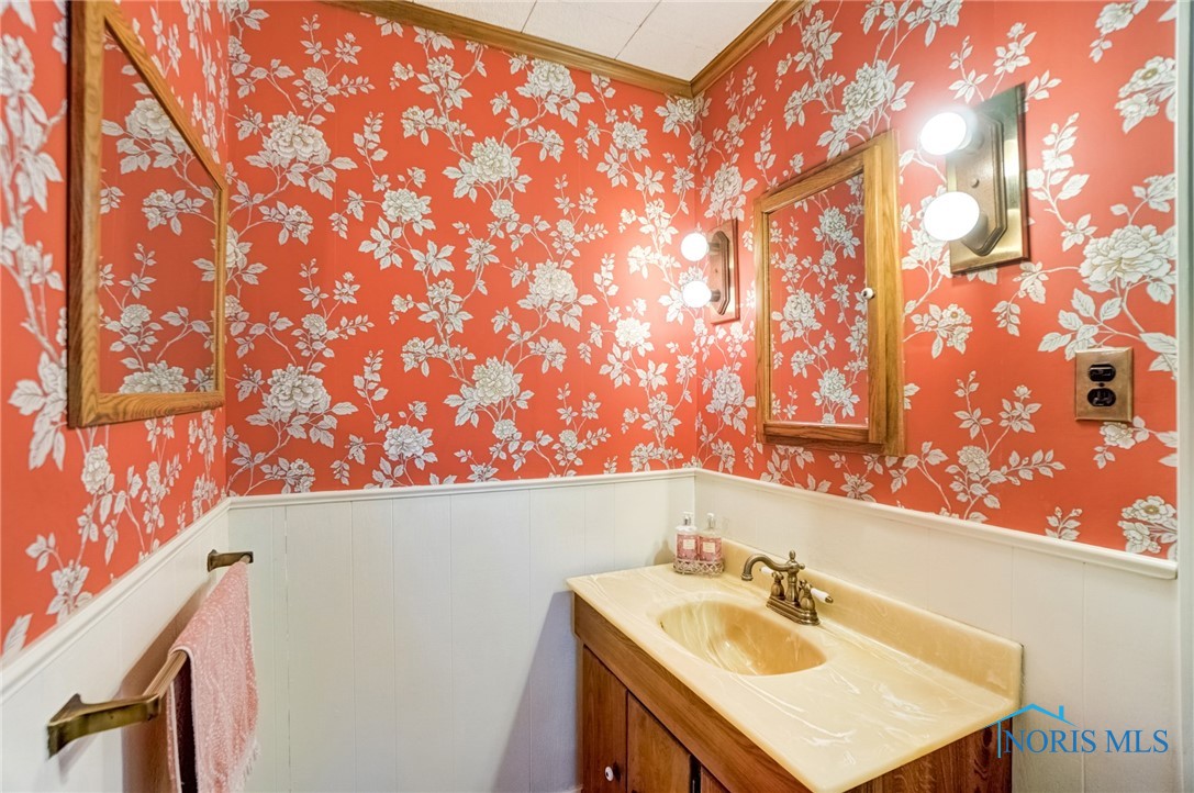 20611 N Dixie Highway, Bowling Green, Ohio image 19