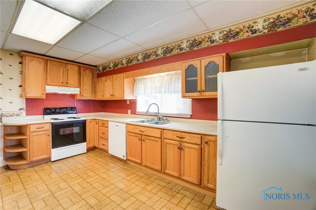 20611 N Dixie Highway, Bowling Green, Ohio image 15
