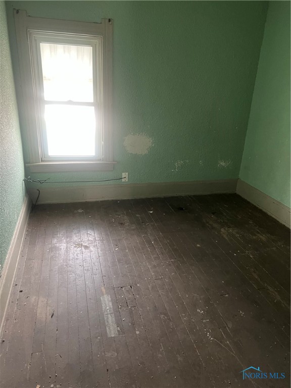 358 Spring Grove Avenue, Toledo, Ohio image 5