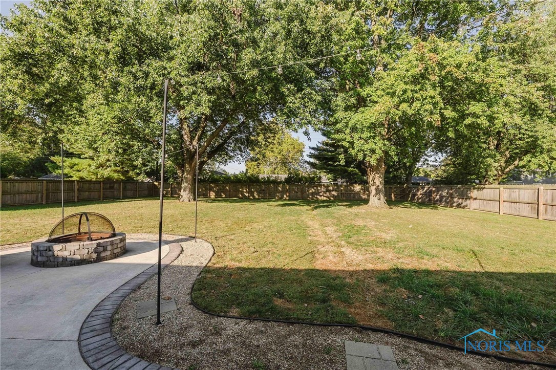 Findlay, Ohio 45840, United States, 3 Bedrooms Bedrooms, ,2 BathroomsBathrooms,Residential,Active,220018