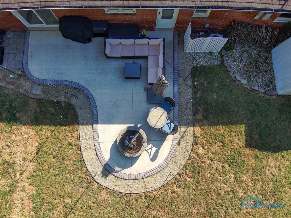 Findlay, Ohio 45840, United States, 3 Bedrooms Bedrooms, ,2 BathroomsBathrooms,Residential,Active,220018