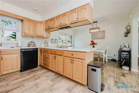 Tiny photo for 1818 Westview Drive, Findlay, OH 45840 (MLS # 6136591)