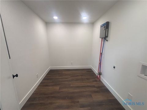 Tiny photo for 23912 E Second Street, Grand Rapids, OH 43522 (MLS # 6136945)