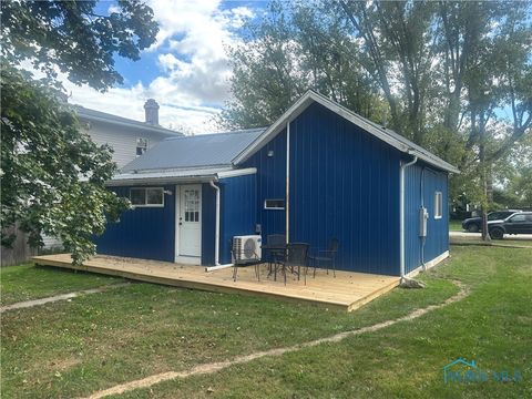 Tiny photo for 23912 E Second Street, Grand Rapids, OH 43522 (MLS # 6136945)