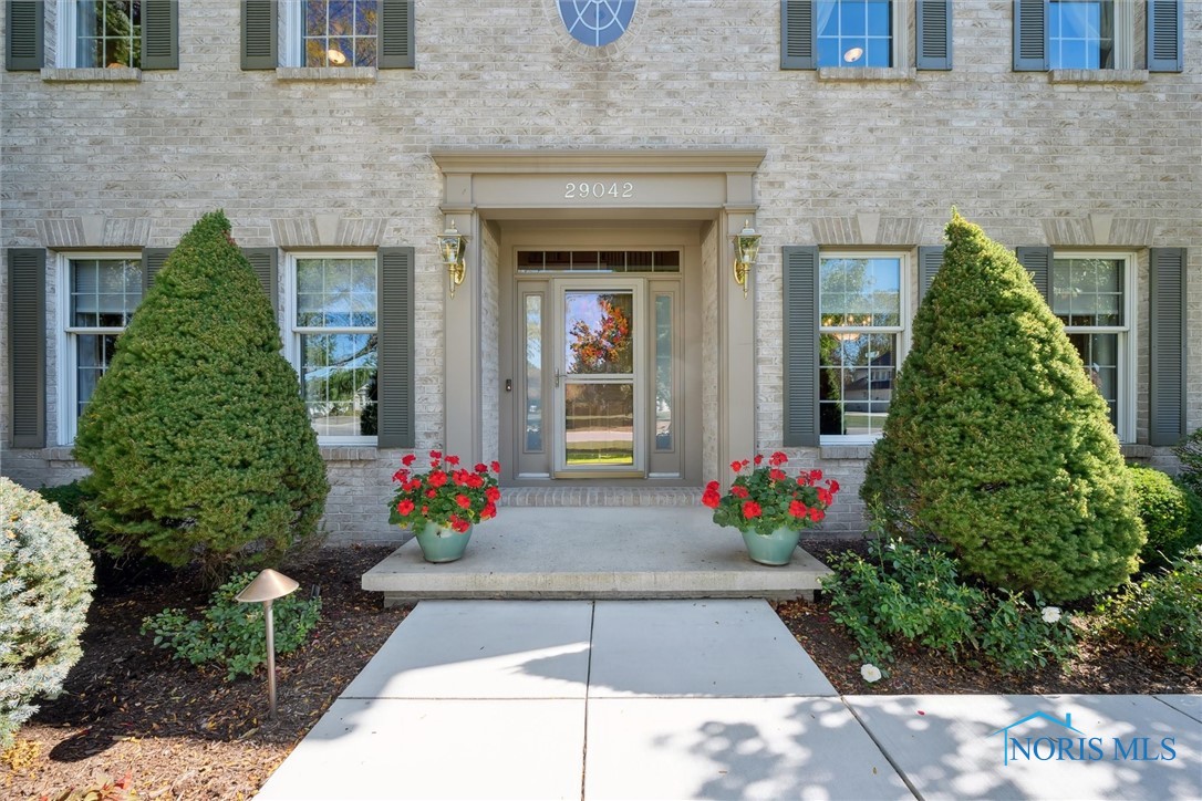 29042 Belmont Farm Road, Perrysburg, Ohio image 5