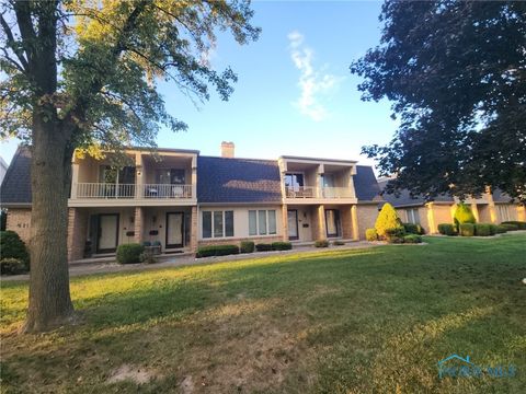 Tiny photo for 5212 Regency Drive #5212D, Toledo, OH 43615 (MLS # 6136384)