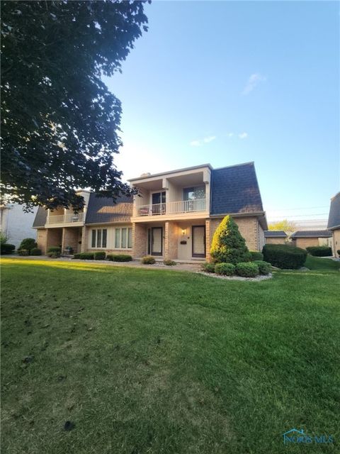 Tiny photo for 5212 Regency Drive #5212D, Toledo, OH 43615 (MLS # 6136384)