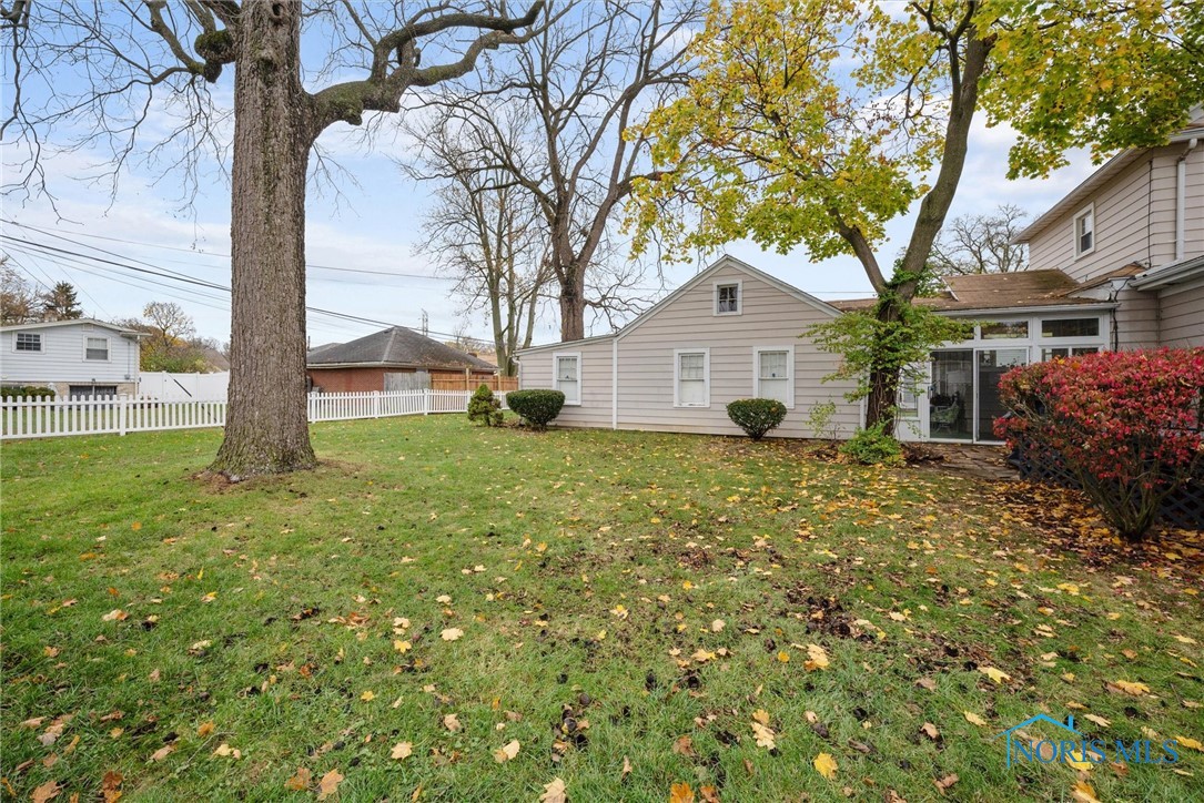 3237 Penrose Avenue, Toledo, Ohio image 39