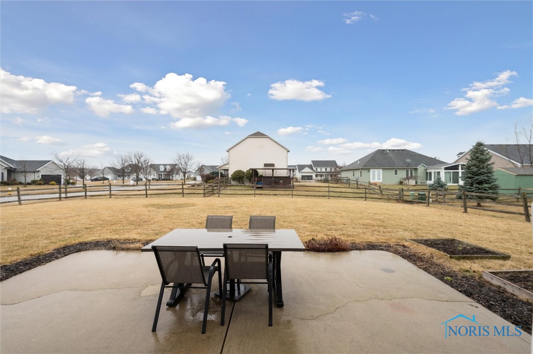 1701 Horseshoe Bend Drive, Perrysburg, Ohio image 42