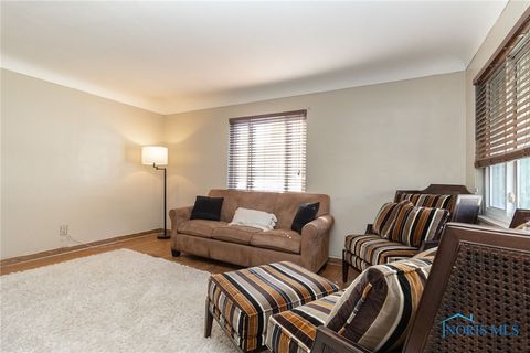Tiny photo for 5220 302nd Street, Toledo, OH 43611 (MLS # 6136469)