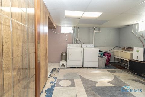Tiny photo for 5220 302nd Street, Toledo, OH 43611 (MLS # 6136469)