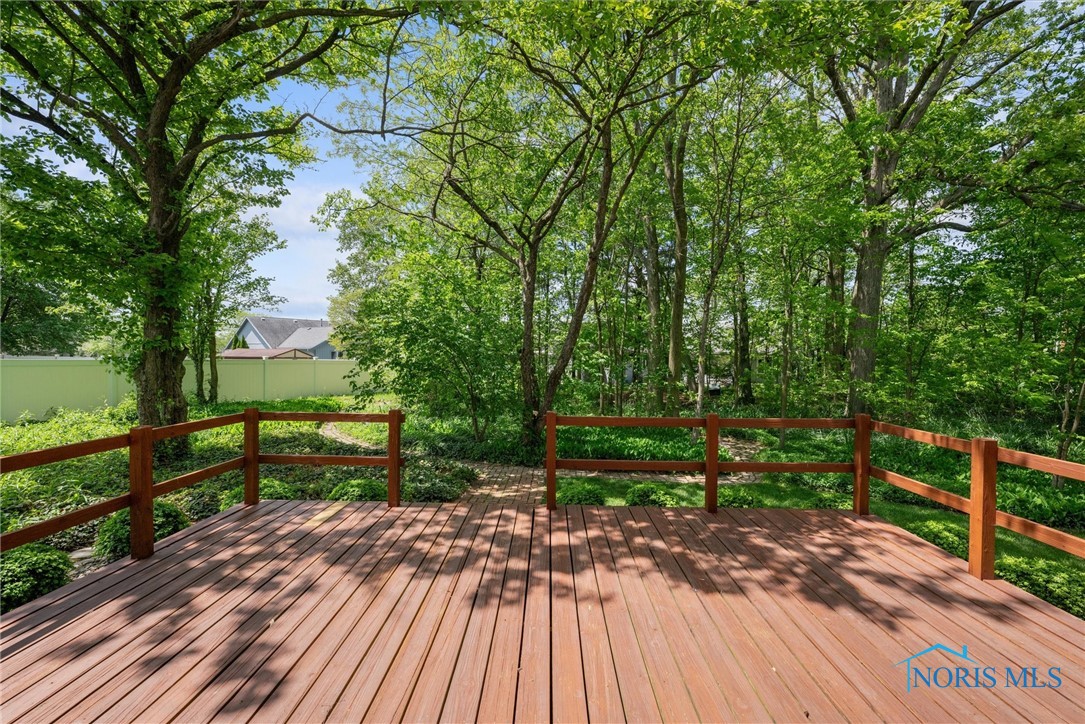 806 Woodstock Court, Findlay, Ohio image 34
