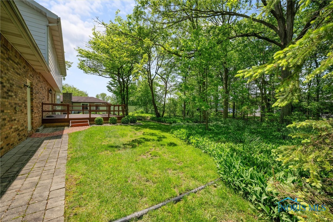 806 Woodstock Court, Findlay, Ohio image 32