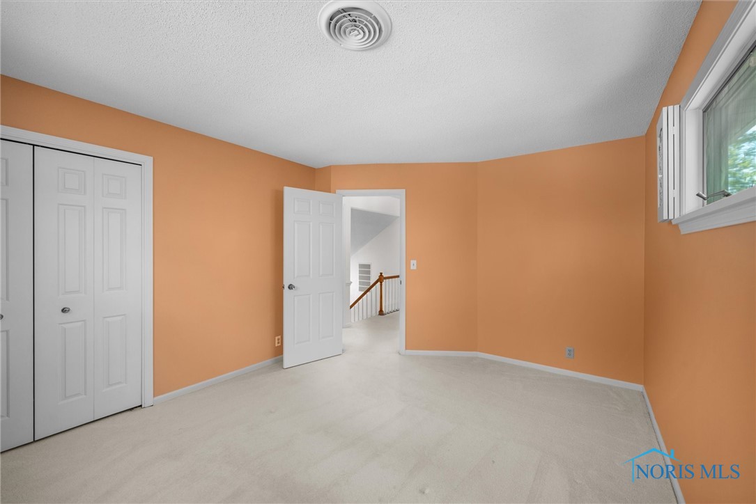 806 Woodstock Court, Findlay, Ohio image 23