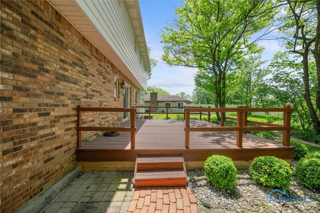 806 Woodstock Court, Findlay, Ohio image 33