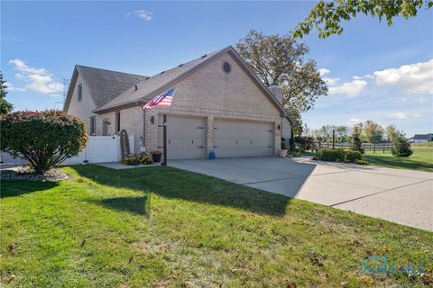 Tiny photo for 3904 Oakfield Drive, Oregon, OH 43616 (MLS # 6136415)