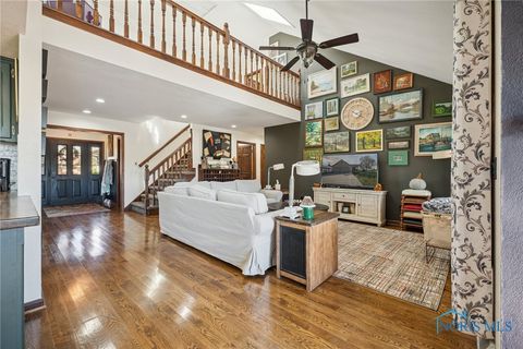 Tiny photo for 3904 Oakfield Drive, Oregon, OH 43616 (MLS # 6136415)