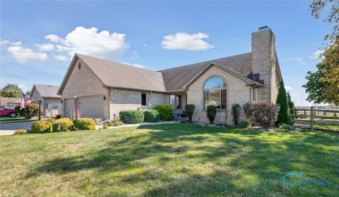 Photo of 3904 Oakfield Drive, Oregon, OH 43616 (MLS # 6136415)