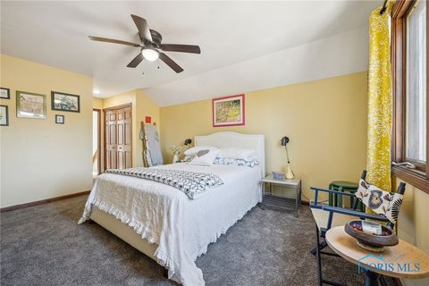 Tiny photo for 3904 Oakfield Drive, Oregon, OH 43616 (MLS # 6136415)