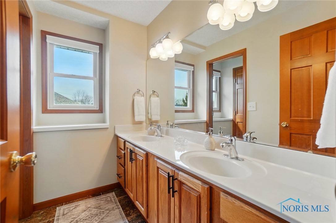 1429 Sawmill Cove, Findlay, Ohio image 19