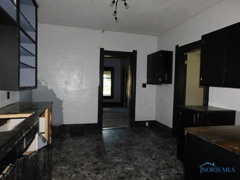 Tiny photo for 473 Windisch Street, Wauseon, OH 43567 (MLS # 6136903)