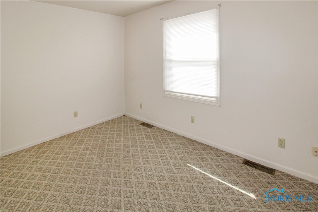 424 Short Street, Port Clinton, Ohio image 12