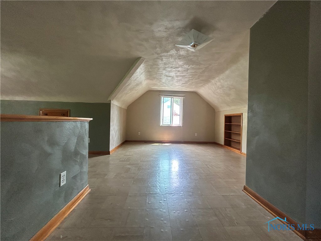 3030 Colby Drive, Toledo, Ohio image 15