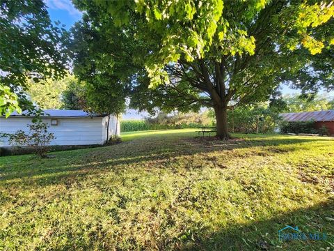 Tiny photo for 460 E Airport Highway, Wauseon, OH 43567 (MLS # 6106117)