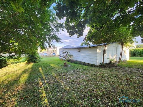 Tiny photo for 460 E Airport Highway, Wauseon, OH 43567 (MLS # 6106117)
